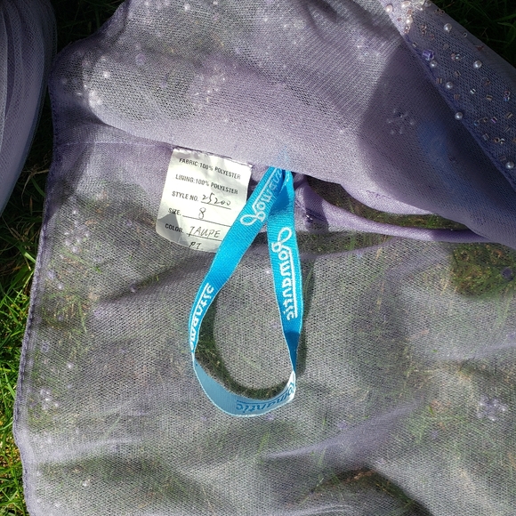 Prom / Grad Dress - Picture 6 of 16